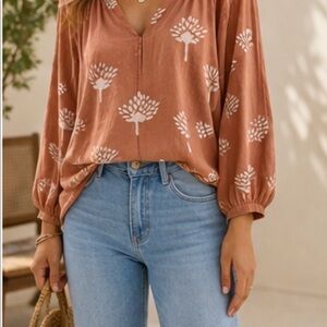 Anthropologie Chic Women's Tree Print Blouse - Brown and White